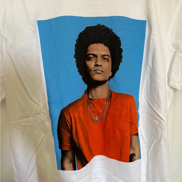 Bruno Mars 24k Magic shirt from Park MGM - Picture 2 of 3